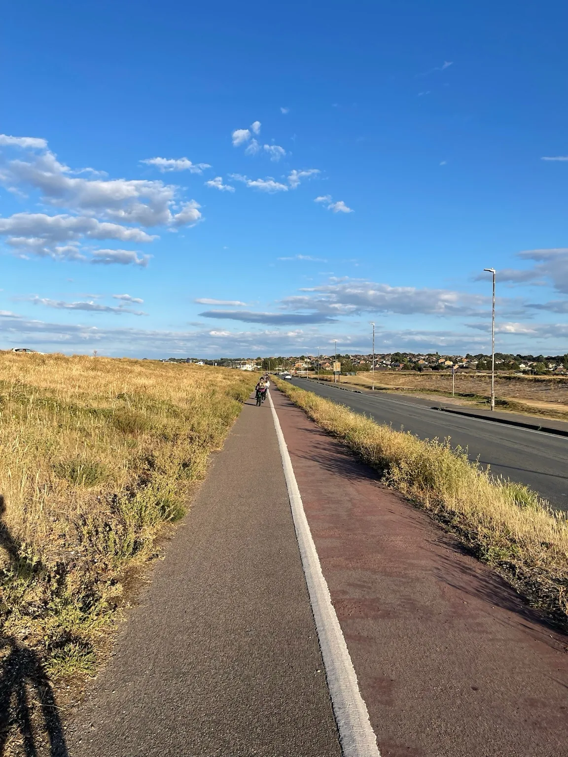 Off road scenic cycle path